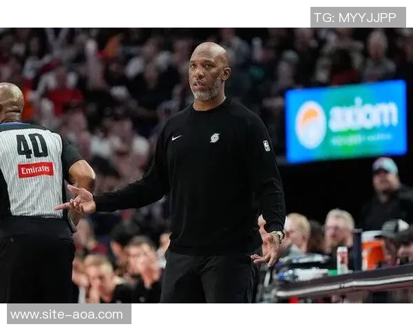 文班谈比卢普斯与罗齐尔事件的深刻反思与个人感受 文班谈比卢普斯与罗齐尔事件的深刻反思与个人感受