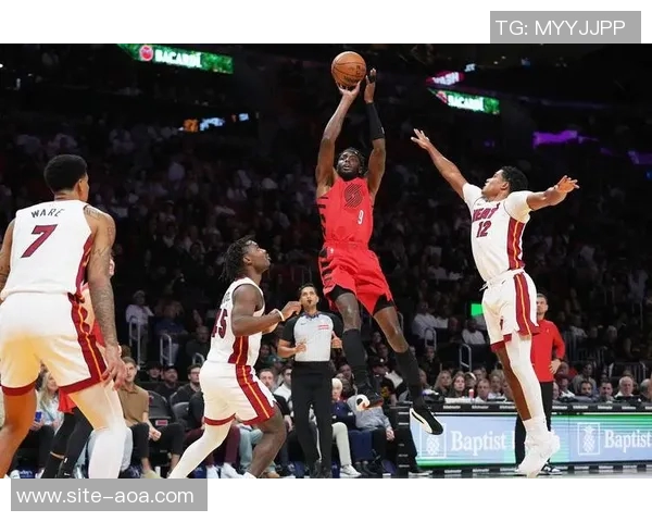 杨瀚森在比赛中表现出色罗威伤愈前他将迎来更多出场机会