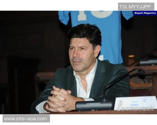 父亲透露S希门尼斯在米兰生活愉快并无离开意向