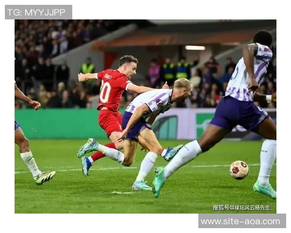 伊萨克禁区内精彩凌空抽射阿雷奥拉神勇扑救保住球门不失