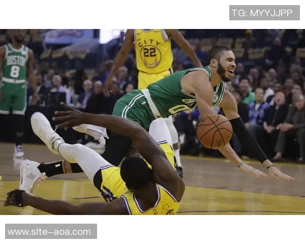 米切尔独砍34分难救主爵士再遭失利无缘季后赛希望破灭